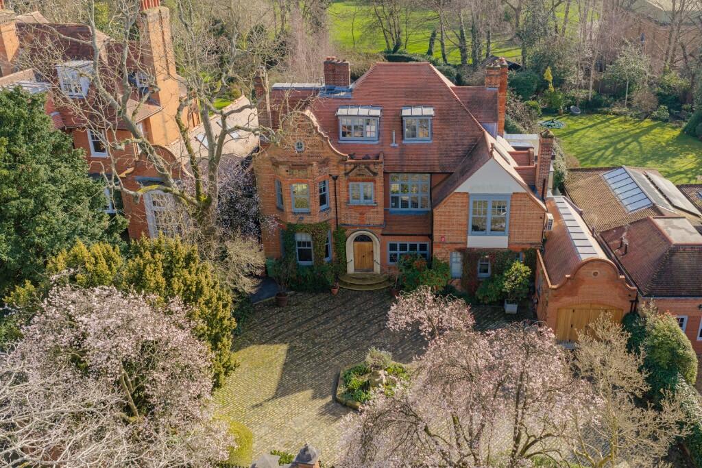 Main image of property: Broadlands Road, London, N6