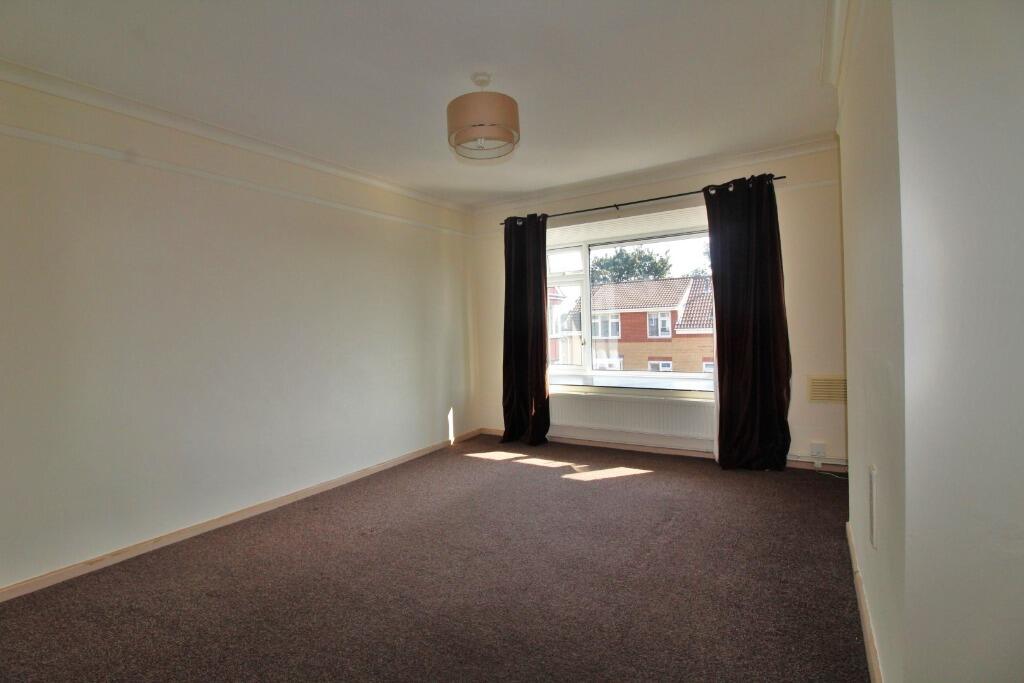 Apartment in Ipswich - View 4