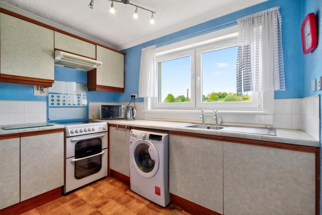 Apartment in Glasgow, Fountainwell, Sighthill - View 5