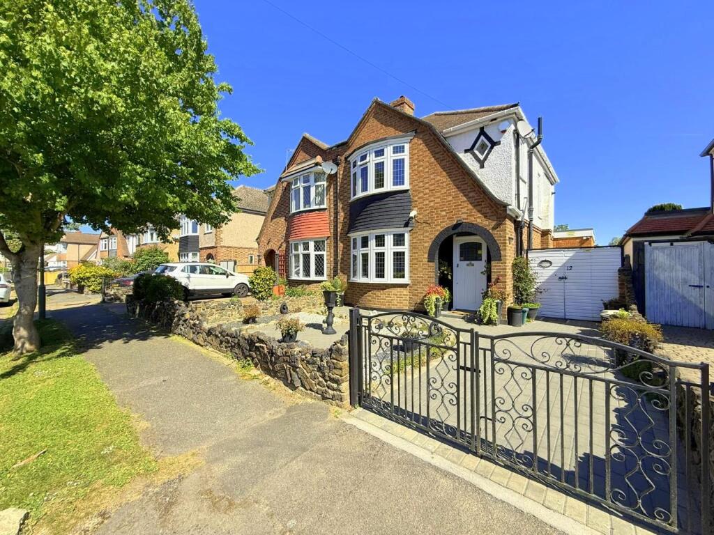 Main image of property: Ashview Gardens, Ashford