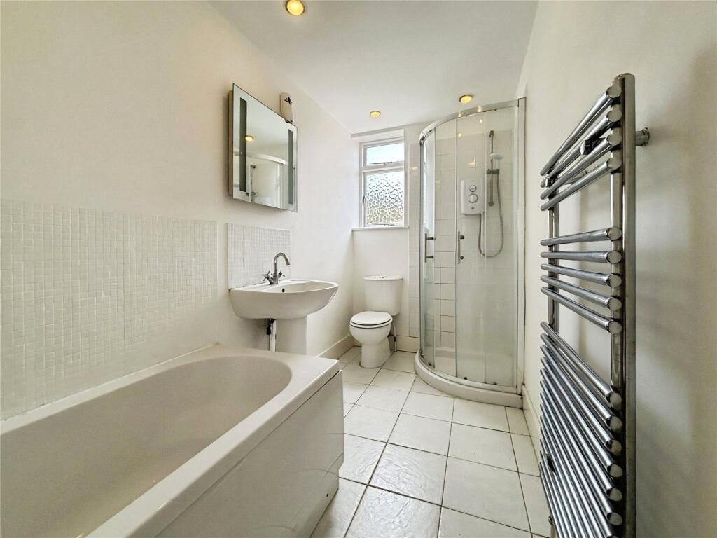 House in Tonbridge - View 5
