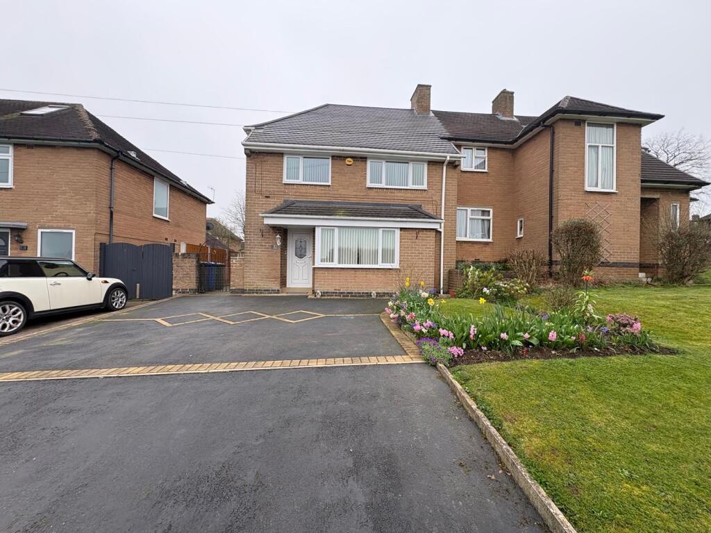 Main image of property: Grasmere Close, Chesterfield