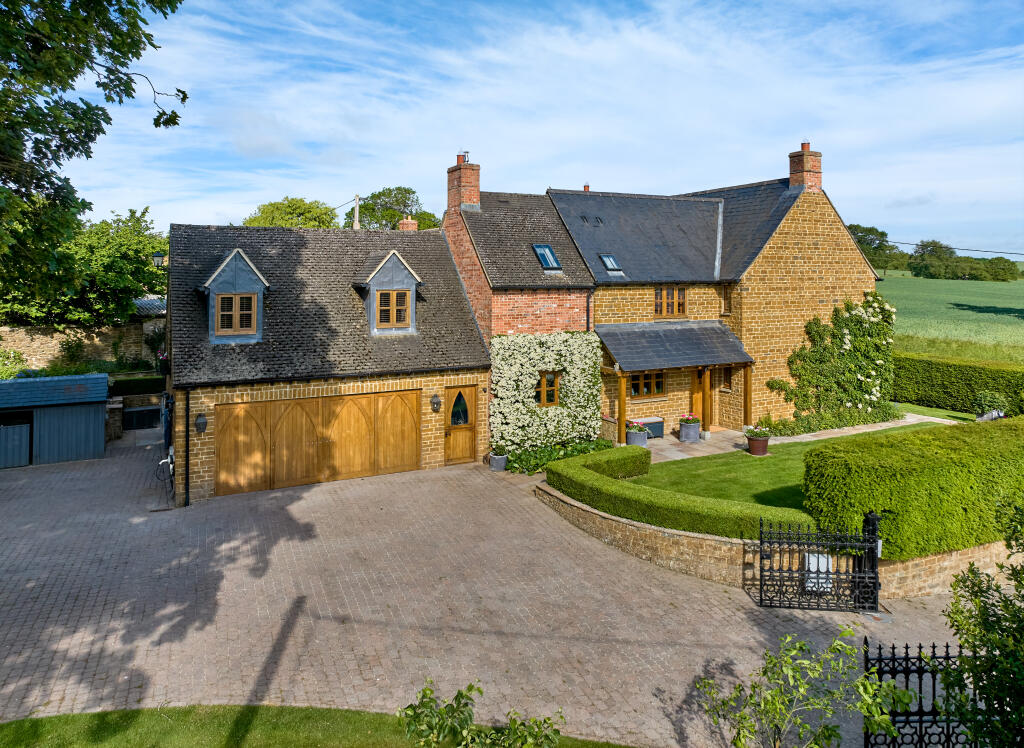 Main image of property: Main Street, Clifton, OX15