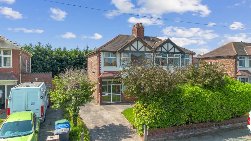Main image of property: Liverpool Road, Great Sankey, WA5