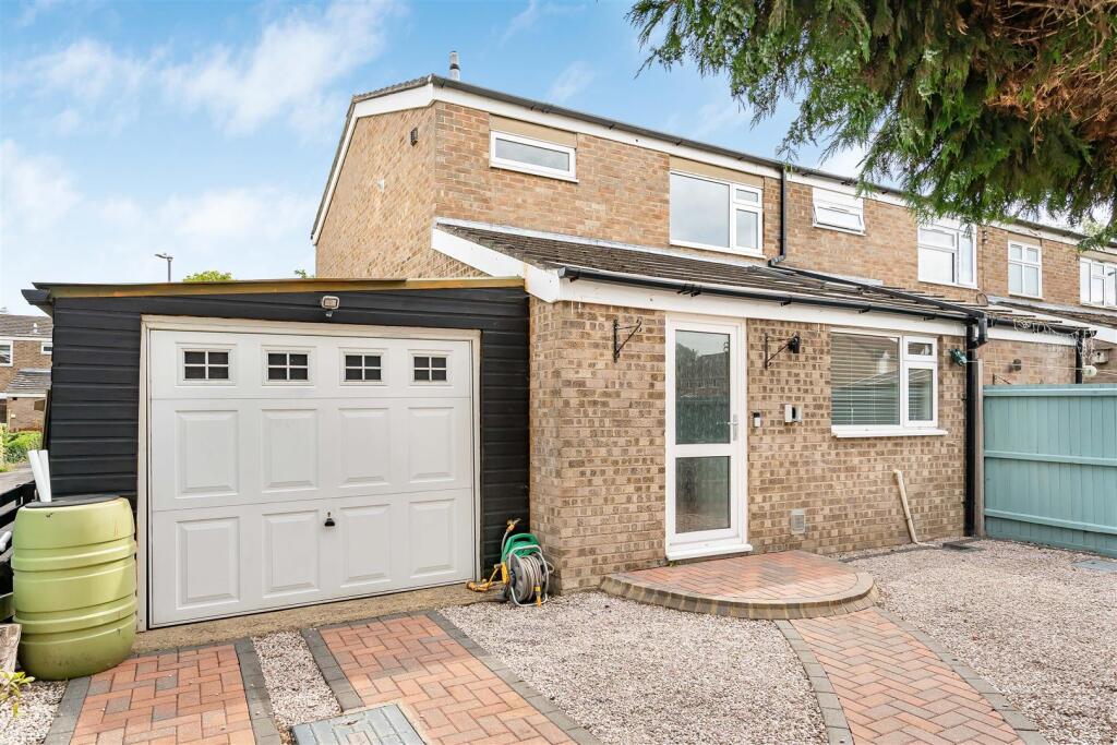 Main image of property: Wiles Close, Waterbeach, Cambridge