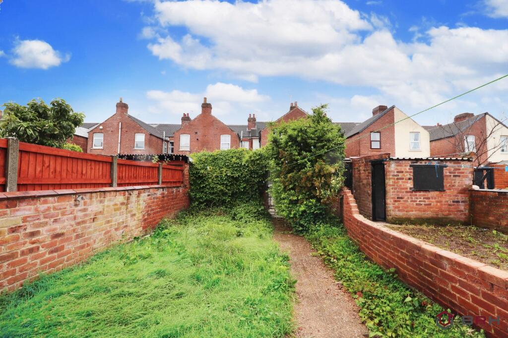 House in Doncaster - View 4