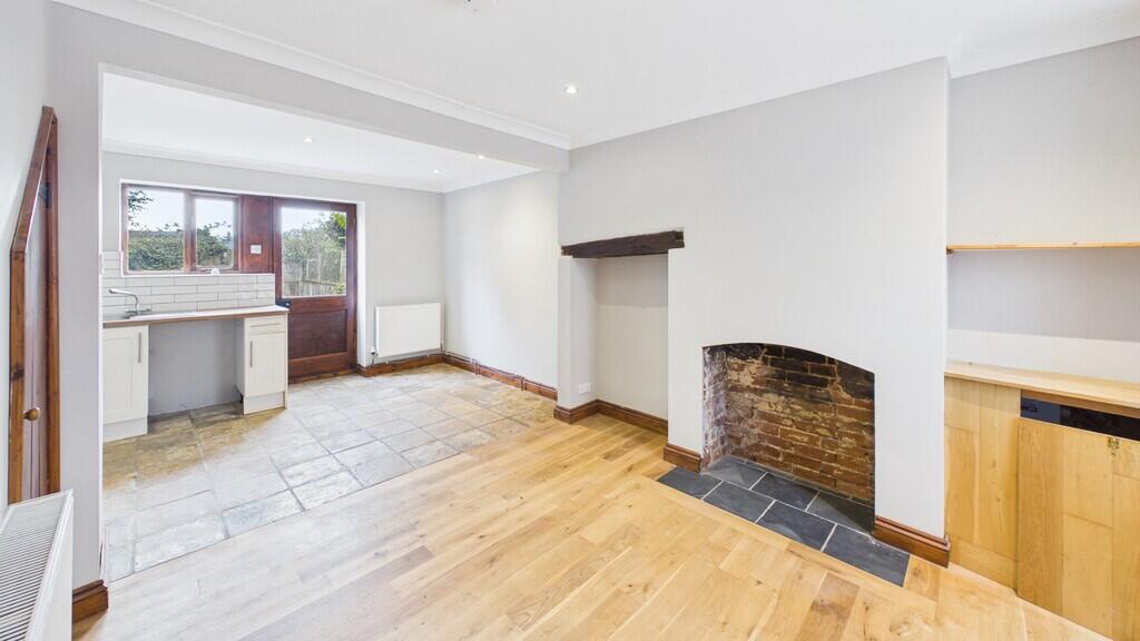 House in Ipswich - View 4
