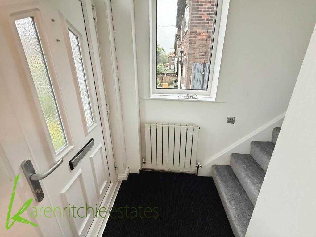 House in Bolton - View 4