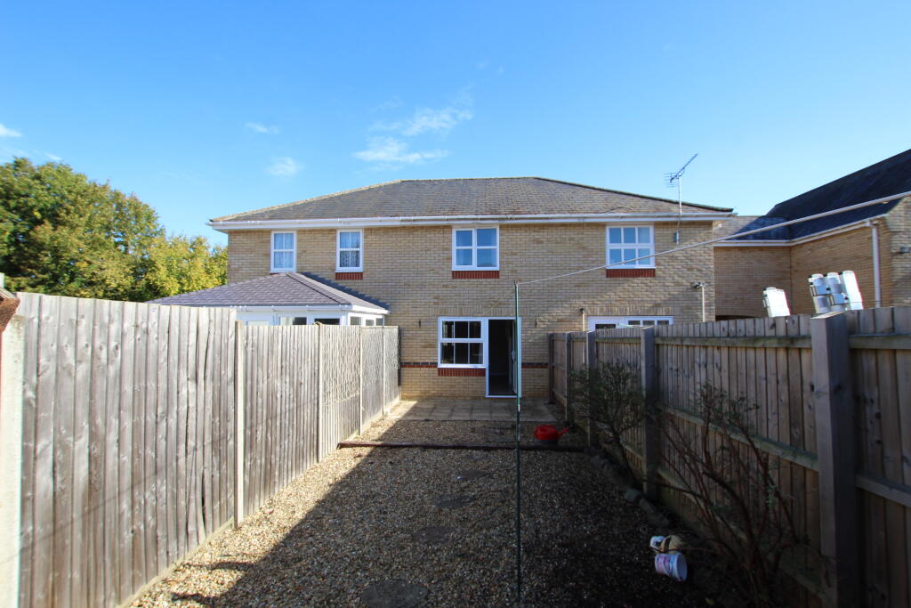 Property photo 8