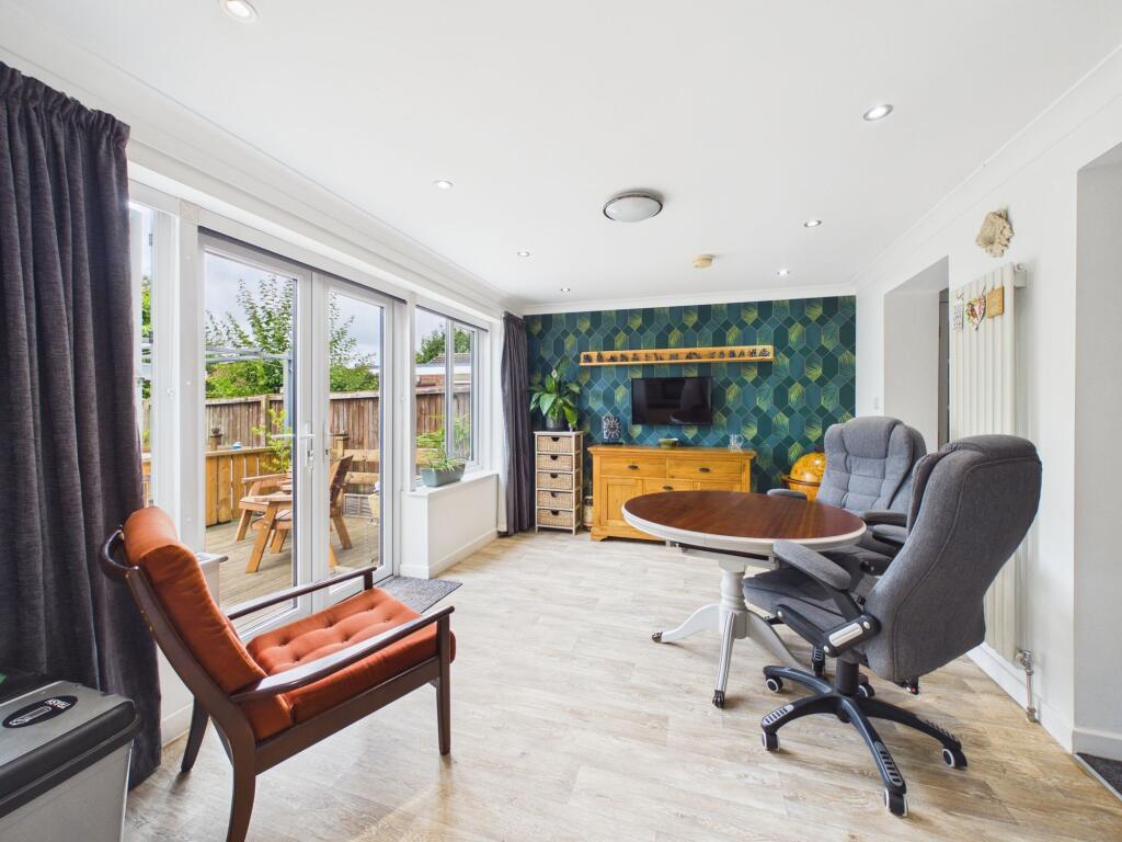 House in York - View 3