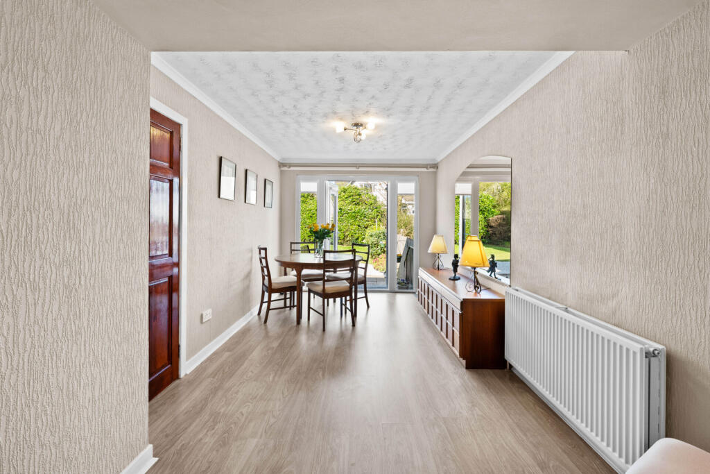 House in Bearsden, Kessington, East Dunbartonshire - View 4