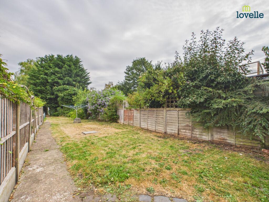 Willingham Road, Market Rasen, LN8 photo 2