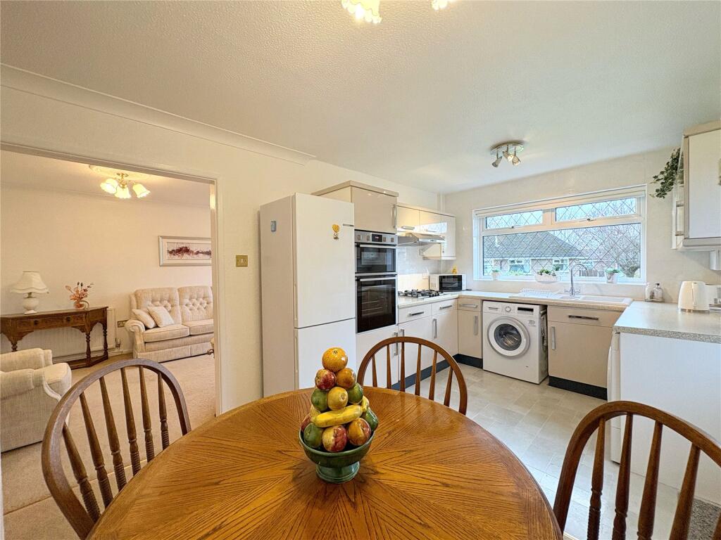 Whitehouse Close, Heywood, Greater Manchester, OL10 photo 3