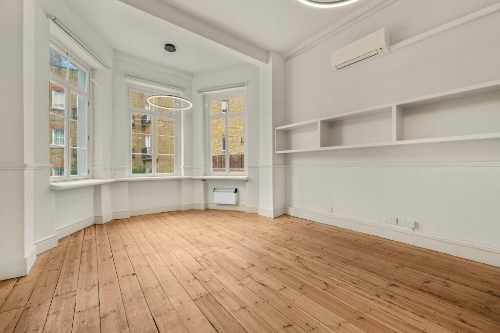 bedroom 3.jpg