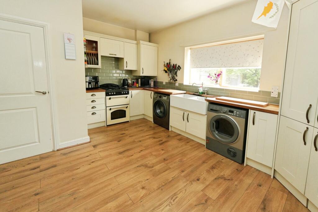 Hop Leasow, Birmingham, B31 photo 5