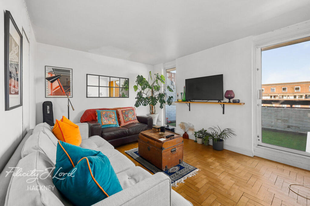Main image of property: Rochford Walk, London