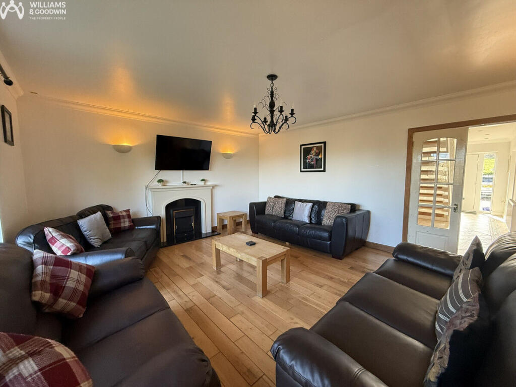 off B5109, Pentraeth, Anglesey, LL75 photo 3