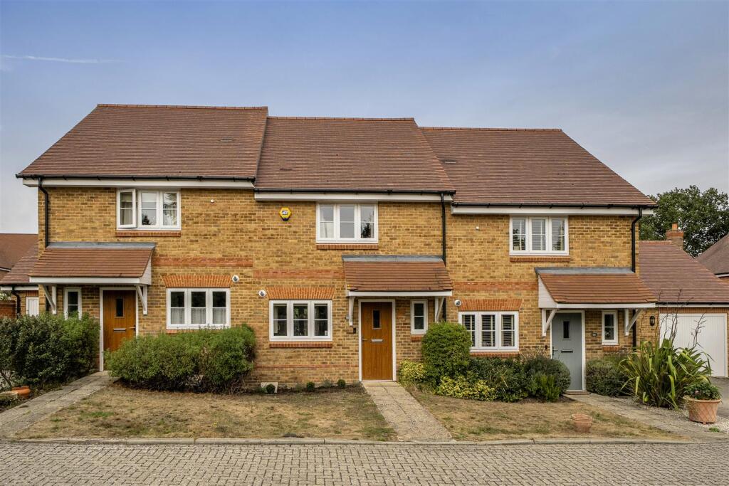 Main image of property: Bay Tree Rise, Sonning Common, Reading