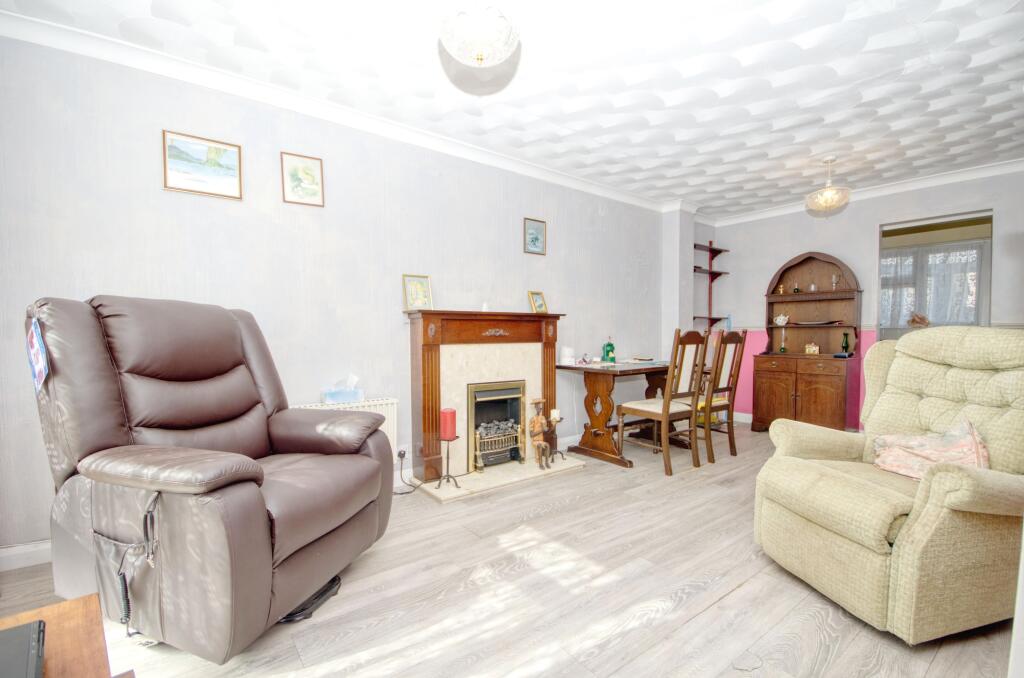 House in Southampton - View 3
