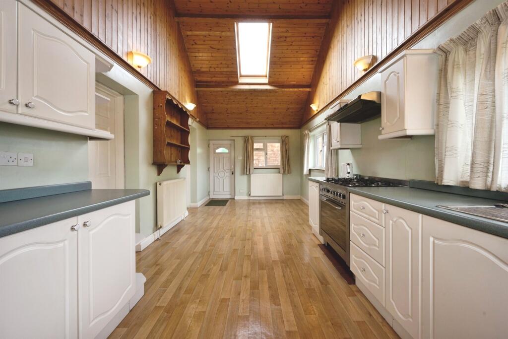 House in Milton Keynes - View 4
