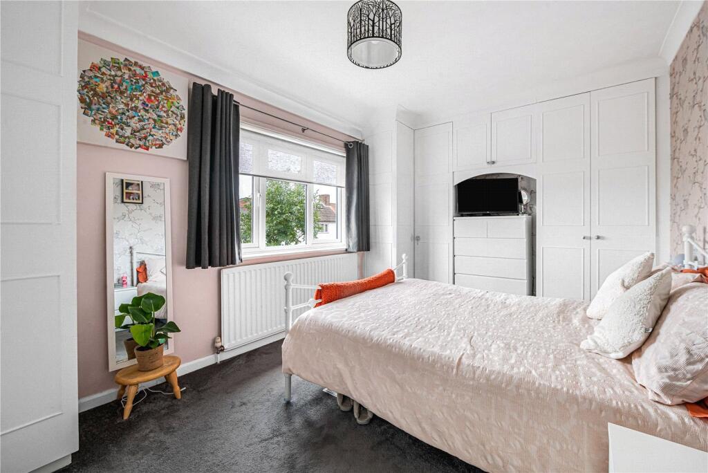 House in London - View 5
