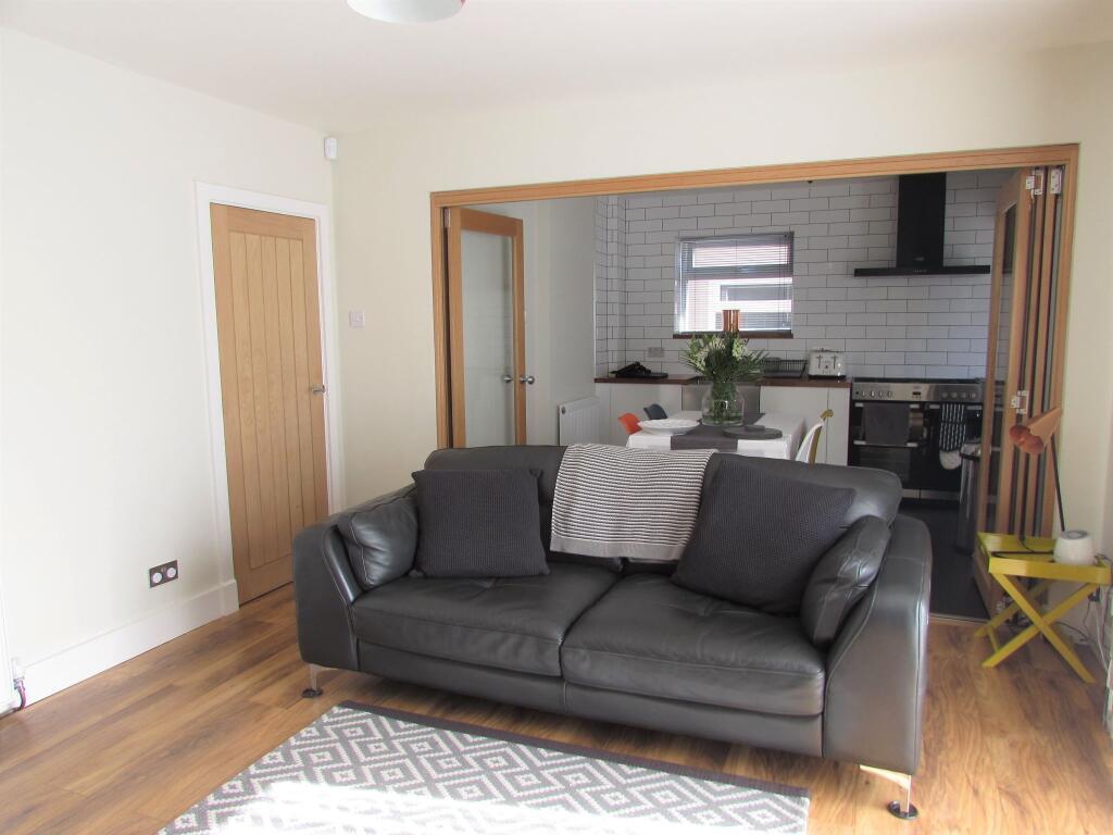 4 bedroom semi-detached house for sale in Portway, Woodhouse Park, Manchester, M22 - View 5