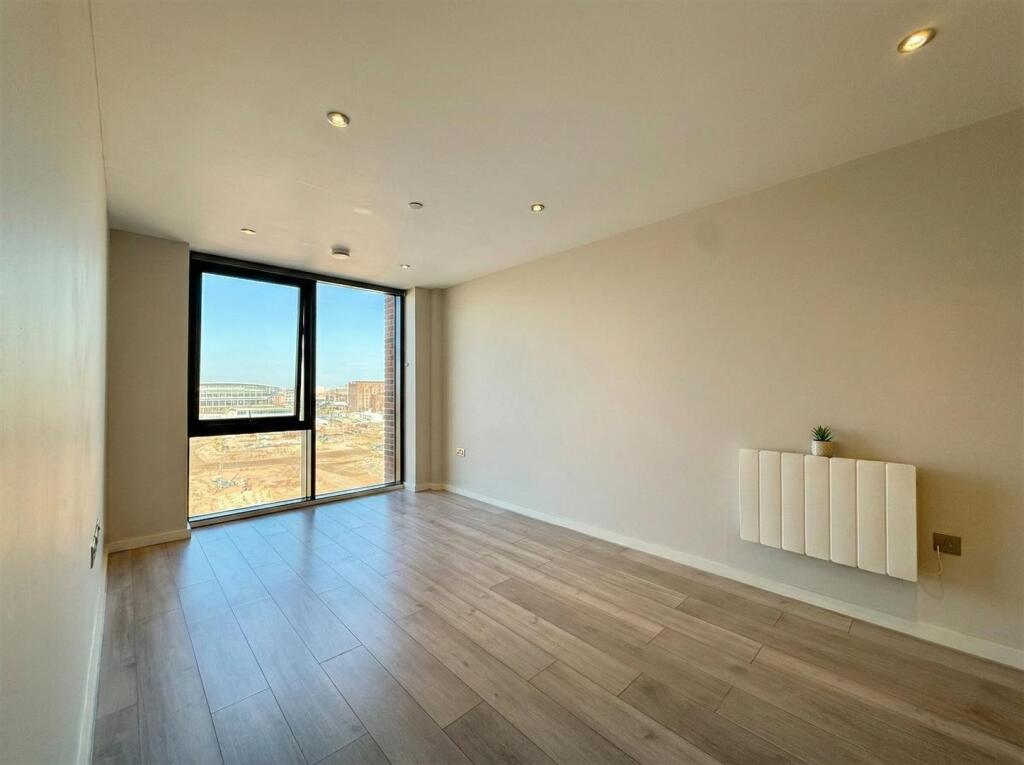 Main image of property: 910 Park Central, Jesse Hartley Way