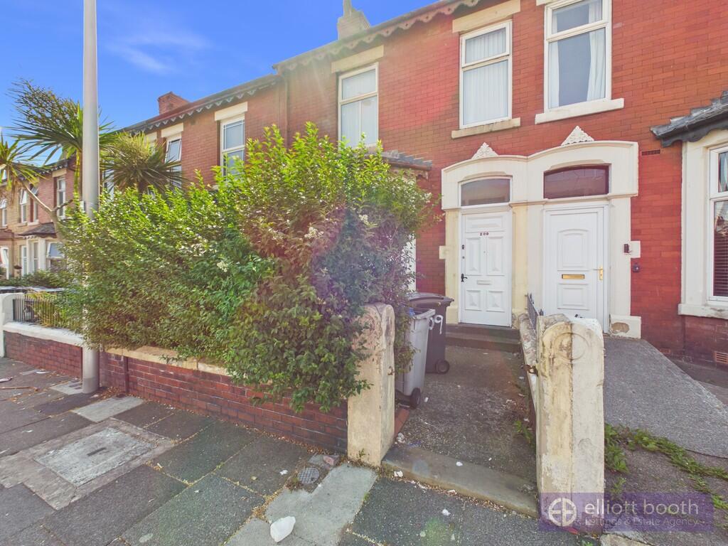 Main image of property: 209 Palatine Road