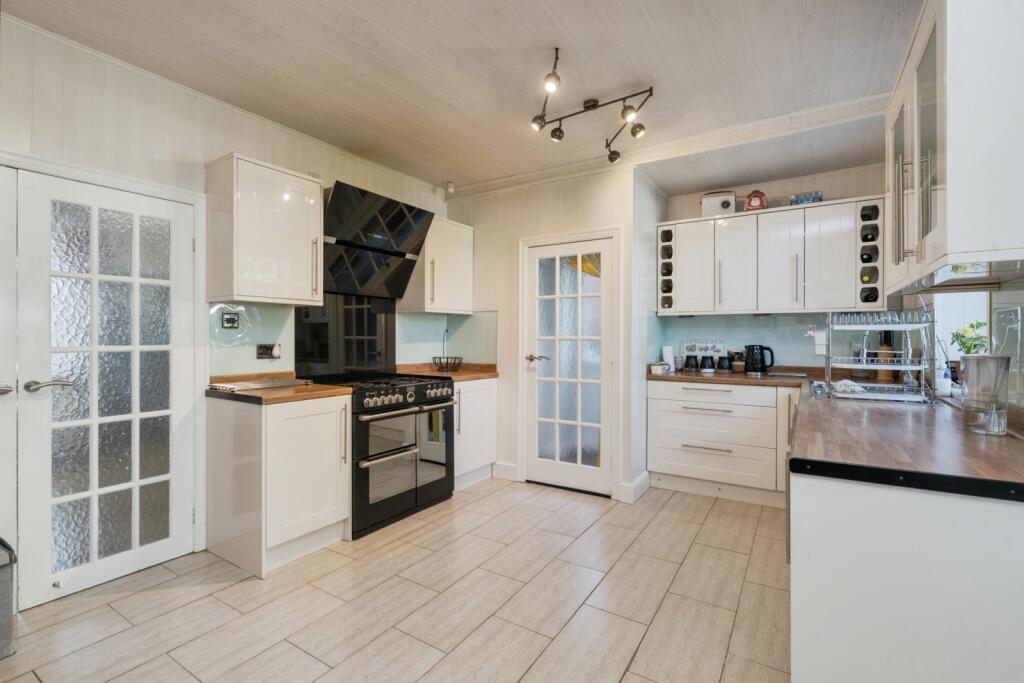 Ainsworth Road, BOLTON, Lancashire, BL3 - View 4