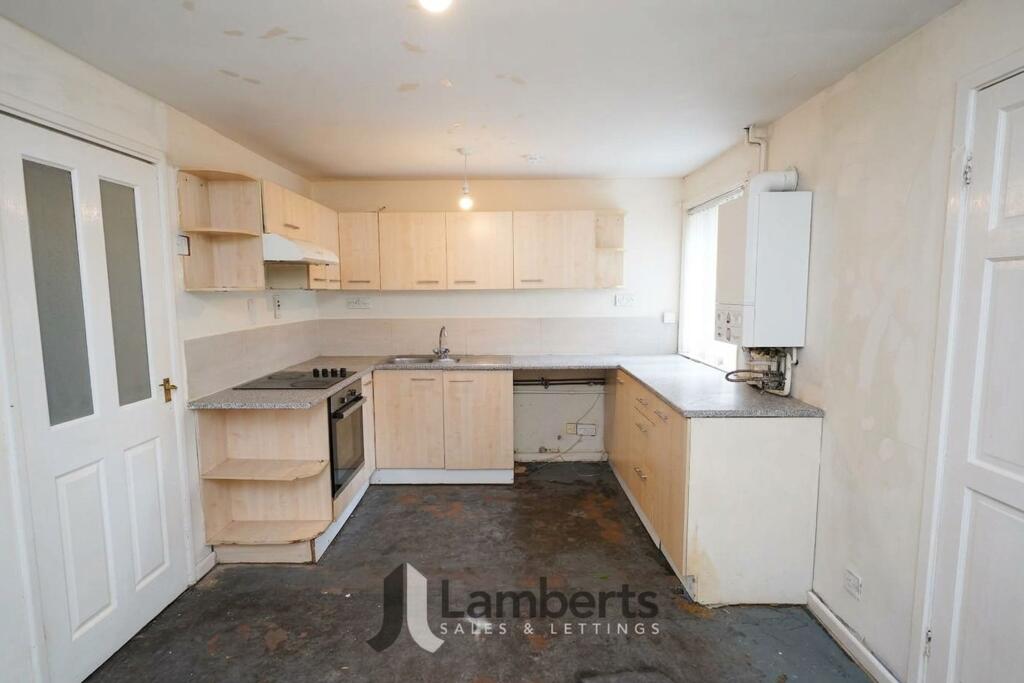 House in Worcester - More