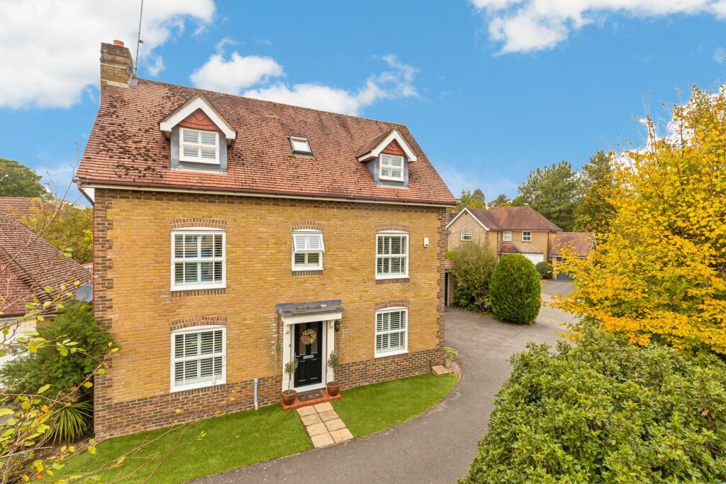 5-bed detached on Teise Close, Tunbridge Wells, TN2, £1,100,000