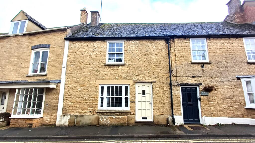 Main image of property: Thames Street, Charlbury, OX7