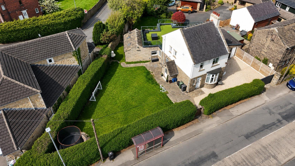 Main image of property: Huddersfield Road, Shelley, Huddersfield, HD8 8HG