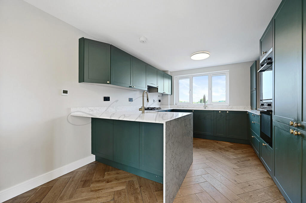 Apartment in London - View 3