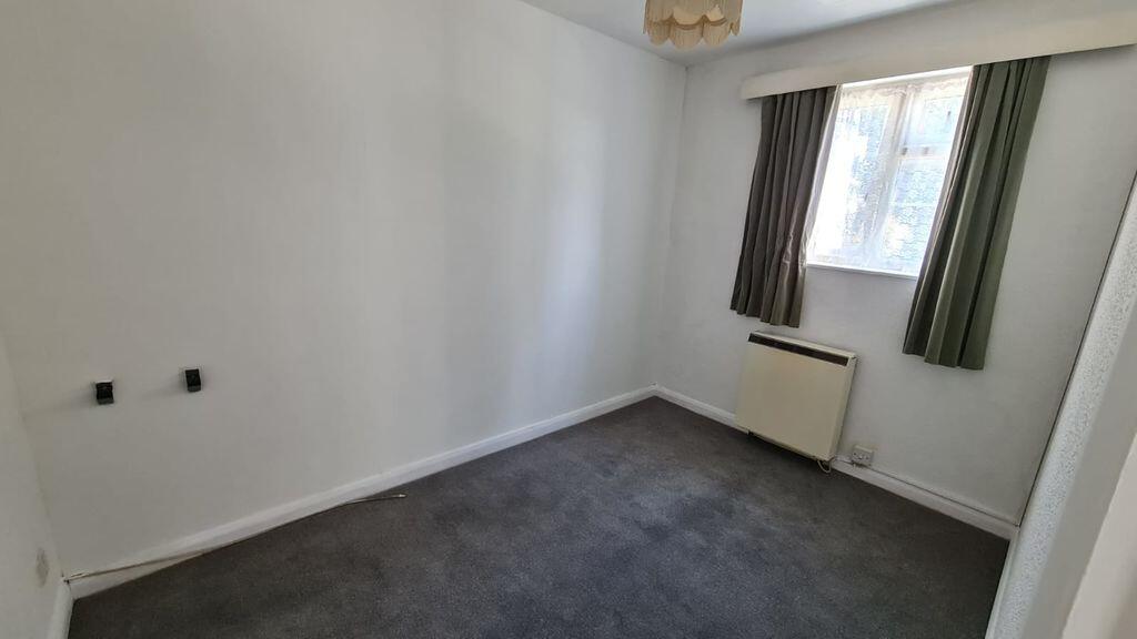 Apartment in Twickenham - More