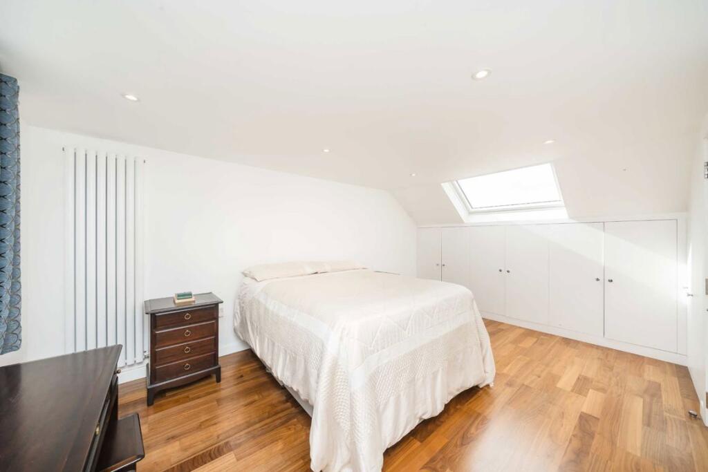 House in London - More