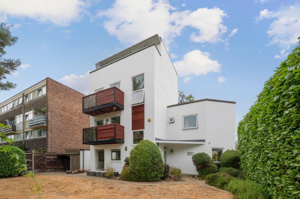 Main image of property: Station Avenue, Walton-on-Thames, KT12