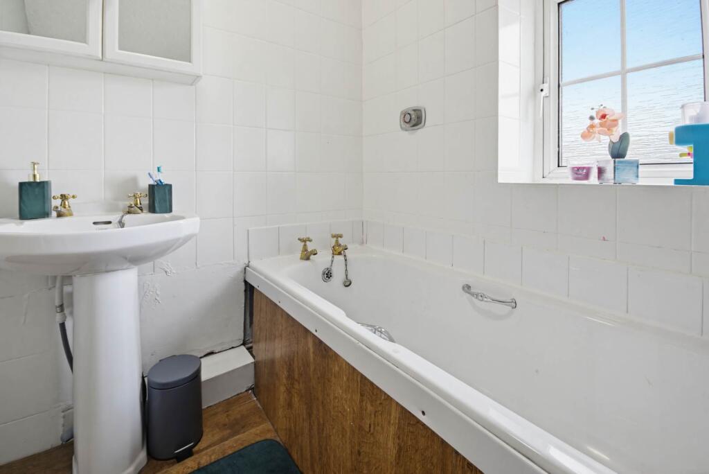 Additional image 15 of 2 Pleasant Place, Allerton, Bradford, West Yorkshire, BD15 7EA