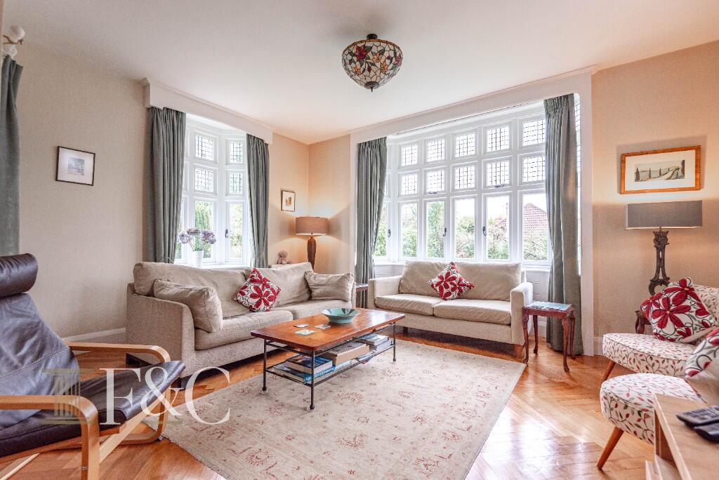 St. Catherines Road, Broxbourne, EN10 photo 4