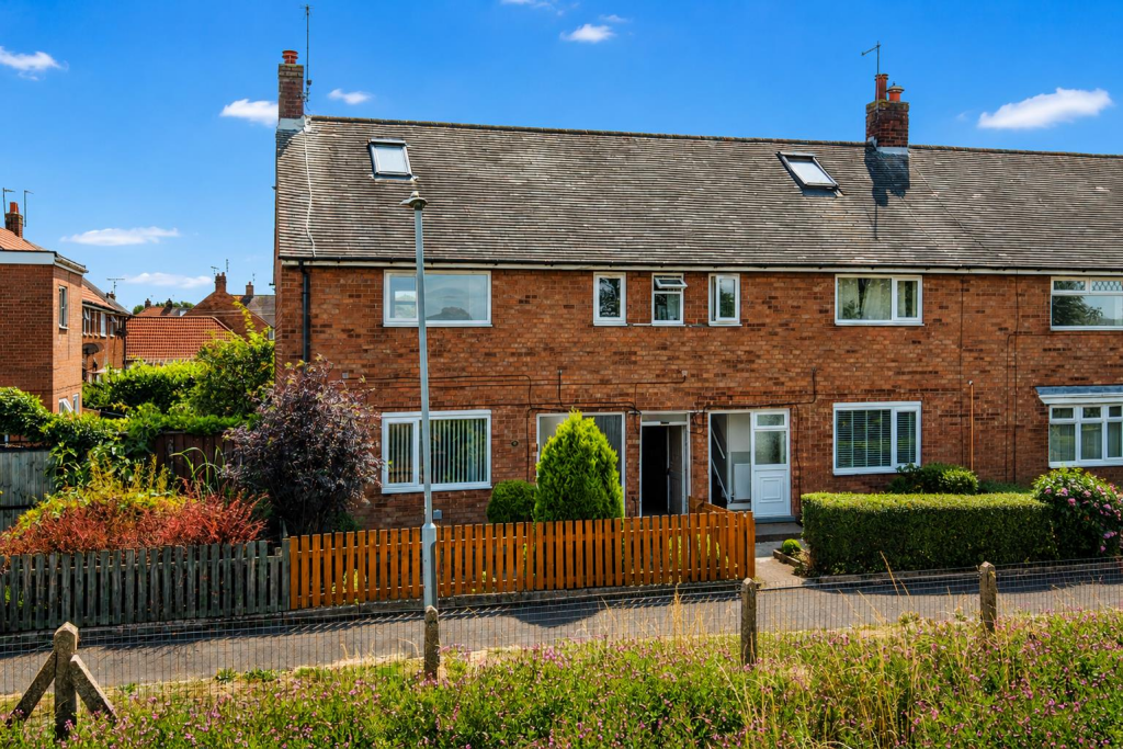 Main image of property: Garrowby Walk, Hull