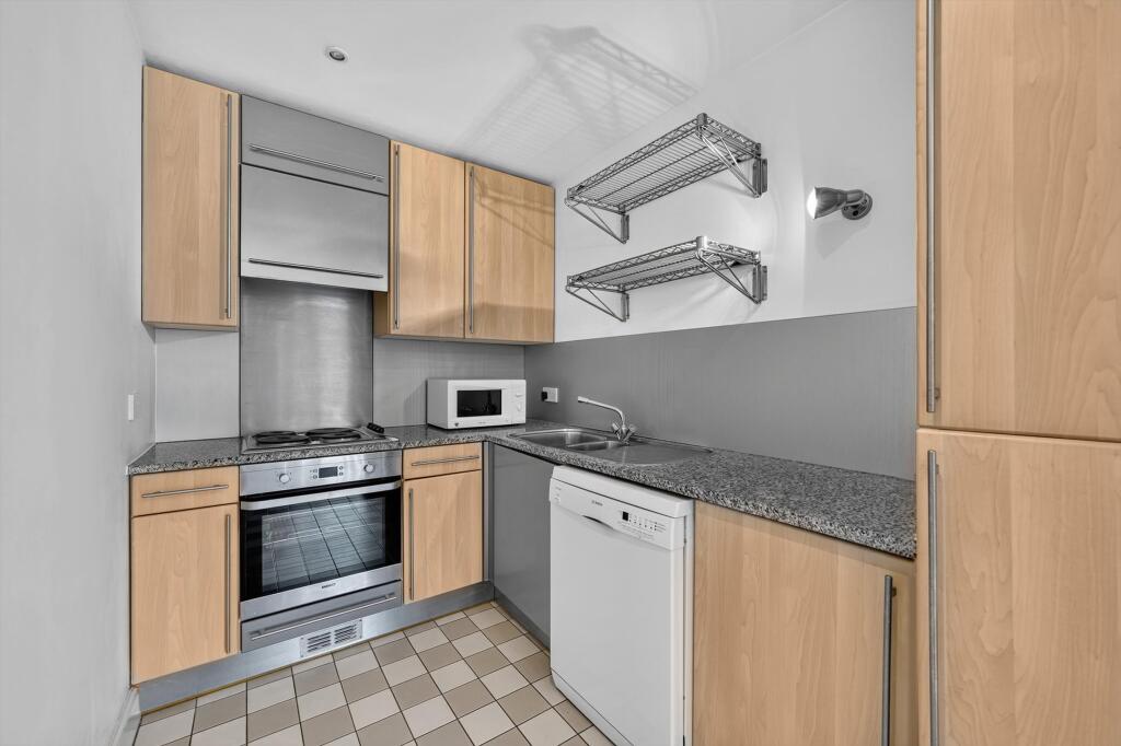 Apartment in London - View 4