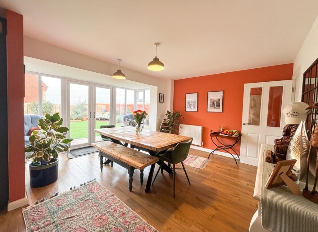 House in Thornbury, Upper Morton - More