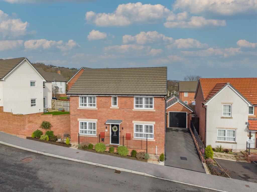 Main image of property: Midsummer Road, Pontrhydyrun, Cwmbran