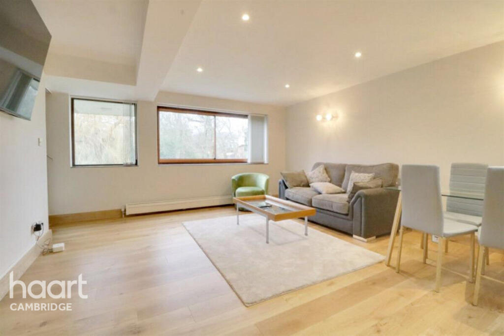 Main image of property: Beaufort Place, Thompsons Lane, Cambridge