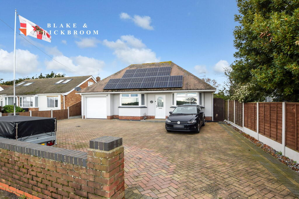 Main image of property: St Johns Road, Clacton-on-Sea, CO16 8BN