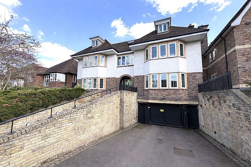 69 Clifton Road, Sutton Coldfield, B73 6EN
