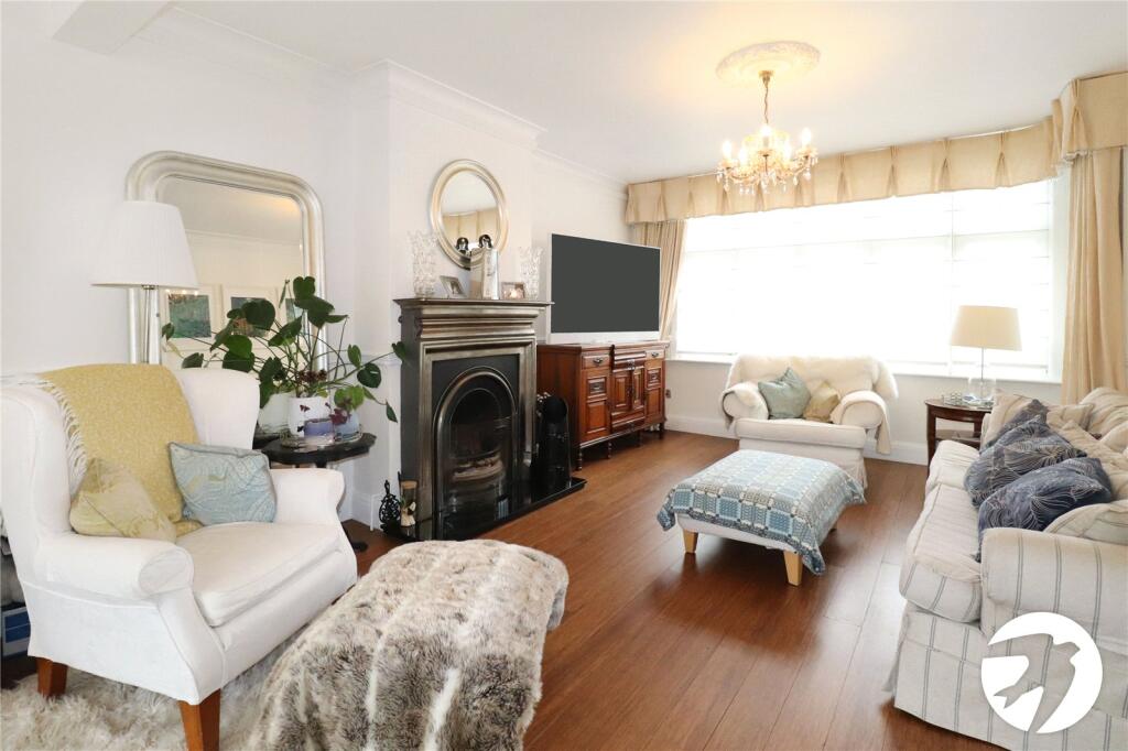 House in London - More
