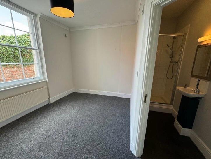 Apartment in Taunton - View 5