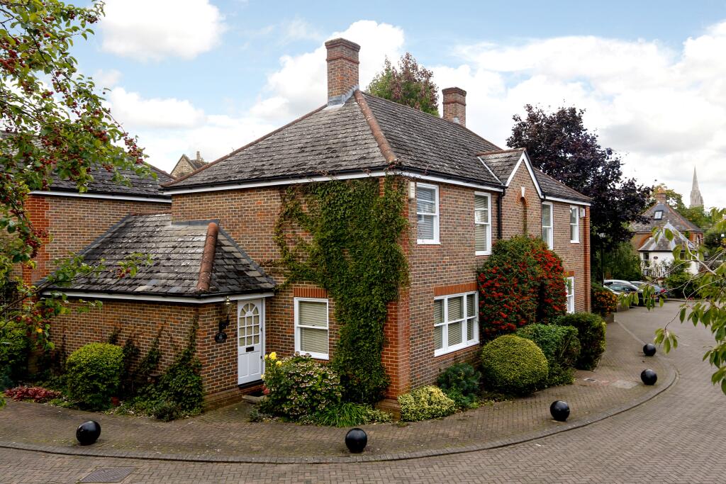 Main image of property: King George Square, Richmond, TW10