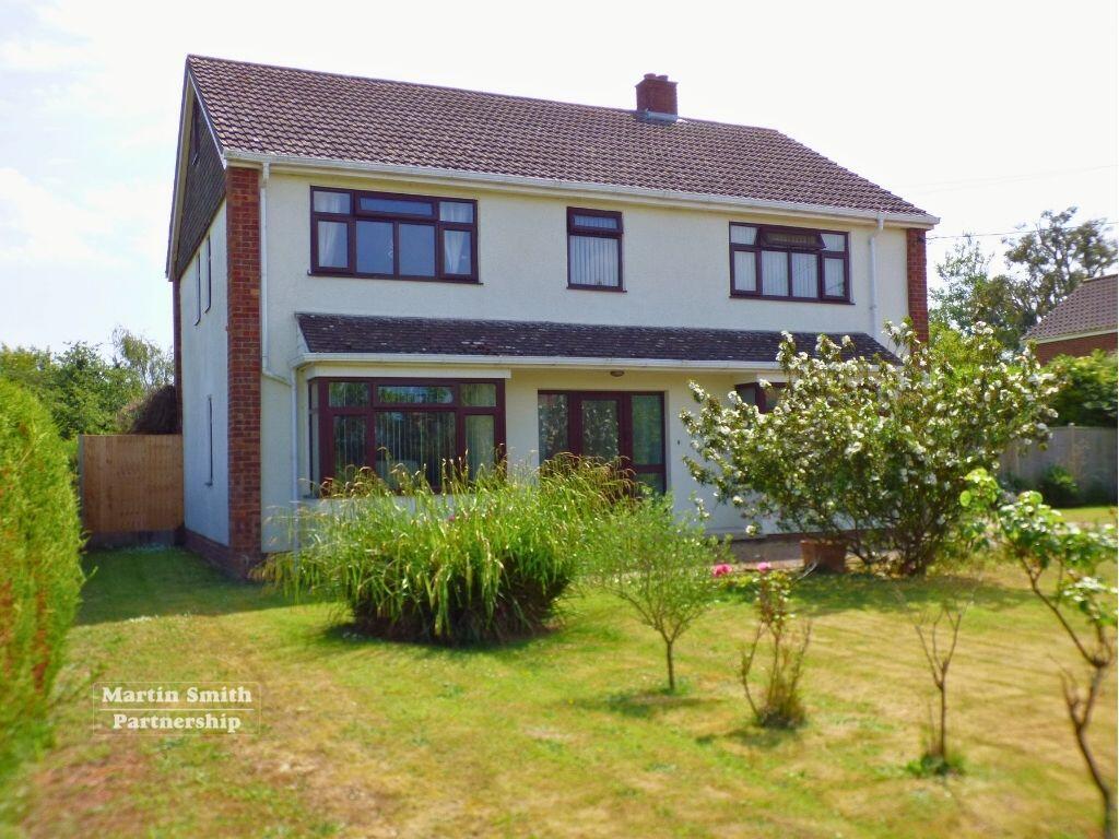 Main image of property: White Tudor, Norwich Road, Long Stratton